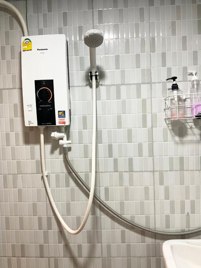Kwanlah Homestay 夜占县 外观 照片